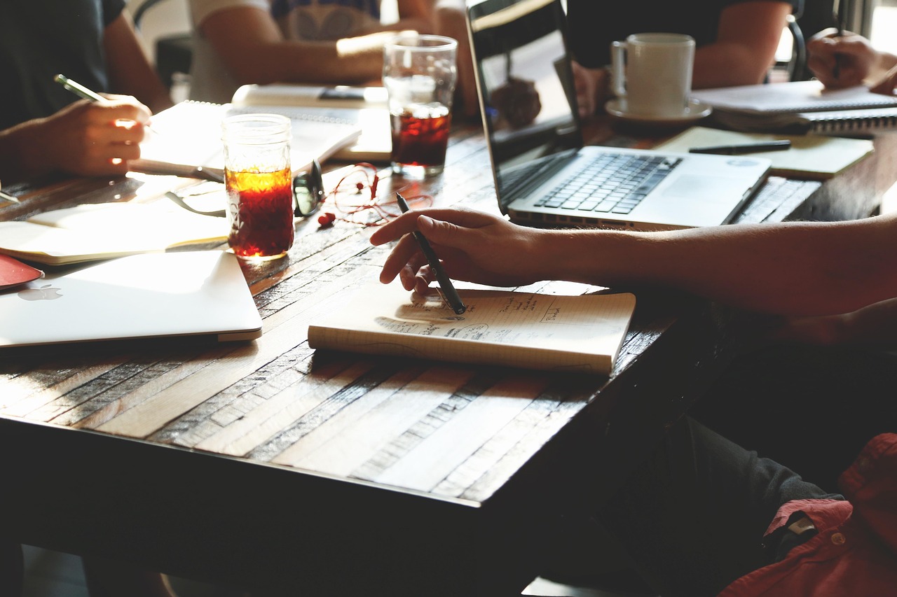 Startup, start-up, people — What Is an Exclusive Listing? A Complete Overview